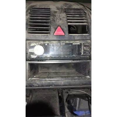 Volkswagen Polo 2001 model teyp