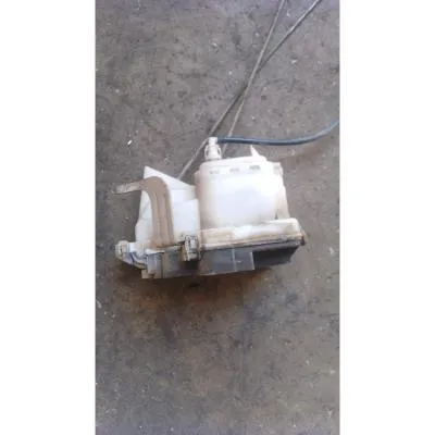 95-99 model sağ arka kapı kilidi çıkma orijinal 6K4839016K