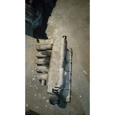 Volkswagen Transporter T4 2.4 tdı 5 silindir çıkma orjinal emme manifoldu