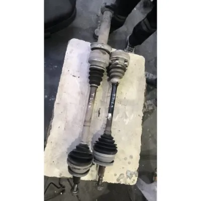 Volkswagen Transporter T5 sağ sol aks 1.9 tdi çıkma orjınal