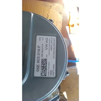 05E903019F Volkswagen Golf Skoda kodiaq Audi A4 1.5 e-tsı dxd şarj dinamosu (su soğutmalı)