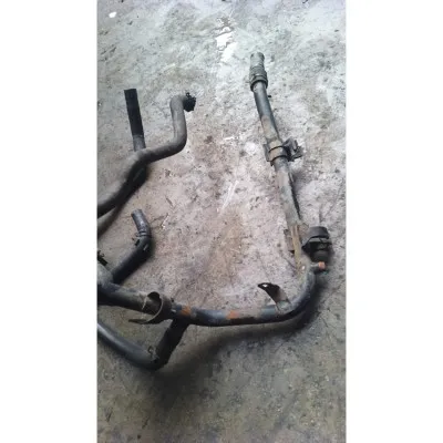 Volkswagen Transporter T4 2.5 tdı Demir su borusu çıkma orjinal