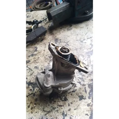 Volkswagen Transporter T4 2.5 tdı çıkma orjinal fren vakumu