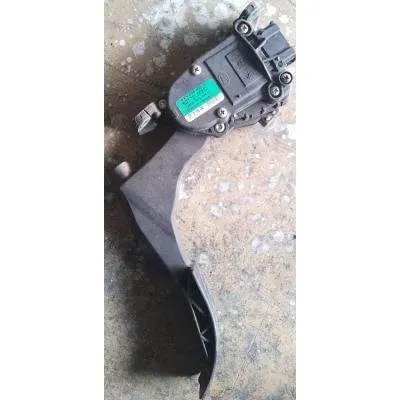 2005 model elektronik gaz pedalı çıkma orjinal 6Q1721503C