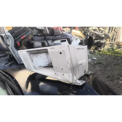 Volkswagen volt LT 46 sol koltuk altı sandık 