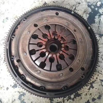 Volkswagen Transporter T4 2.4 çıkma orjinal Baskı balata volant seti