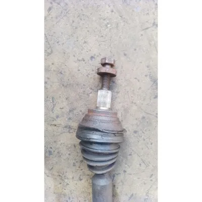 Volkswagen Caddy 1.9 tdı BJB motor çıkma orjinal sağ ön akis