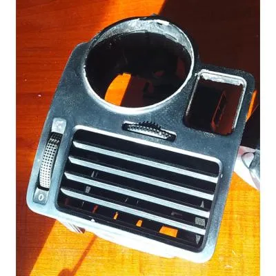 çıkma orjinal kalorifer ızgarası   1J1819703E