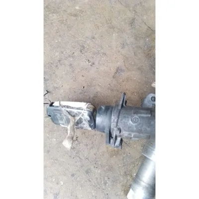 Volkswagen Transporter T5 1.9 tdı kontak ve kontak anahtarı çıkma orjinal