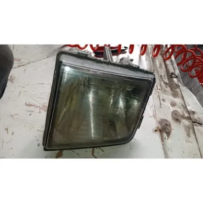 Volkswagen volt LT 46 sağ ön far çıkma orijinal