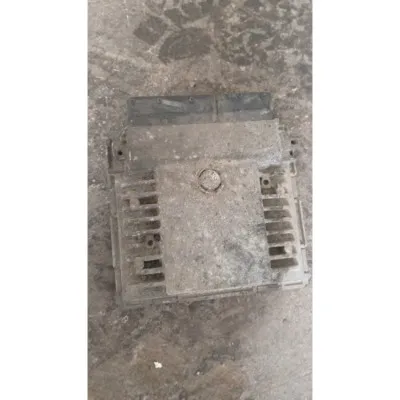 03f906070BF 2011 model Skoda yeti motor beyni