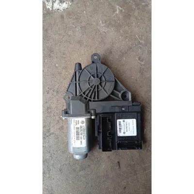 Volkswagen Golf 5 çıkma orijinal sağ cam motoru 1k0959792c