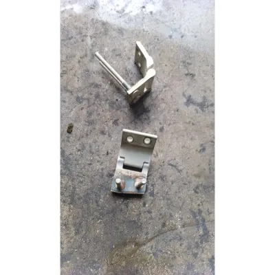 Volkswagen Transporter T5 arka bagaj menteşesi çıkma orjinal