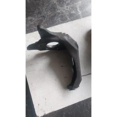  1.9 tdi mazot pompa bağlantı kulağı