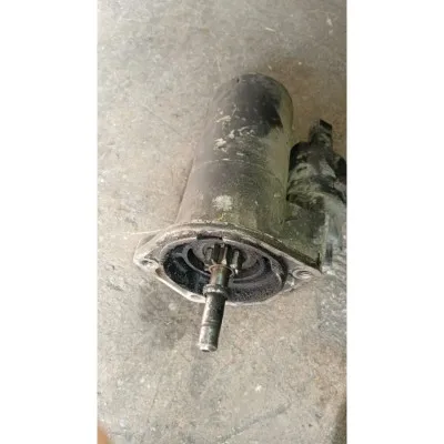 Volkswagen Polo hatchback 1998 model çıkma orijinal marş dinamosu