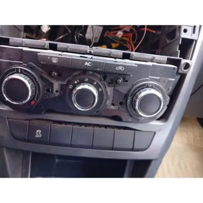 2011 çıkma orijinal klima kontrol paneli