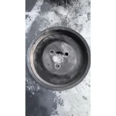 Volkswagen Transporter T4 2.4 direksiyon pompa kasnağı 074 121 031