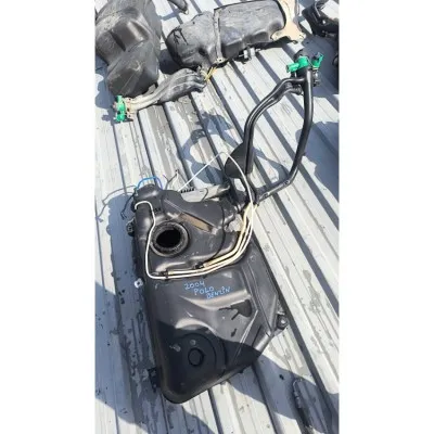 Volkswagen Polo 2002 - 2007 benzin deposu 6q0201085a