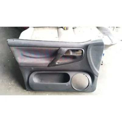 98 model Polo hatchback sol ön kapı döşemesi çıkma orjinal