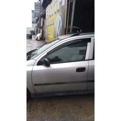 Opel Astra G Station Wagon 1.7 xdtl dizel Gümüş 2000 Model Gri Çıkma Orjinal sol ön kapı komple