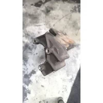 Volkswagen Transporter T4 2.4 direksiyon pover ayağı 074145167