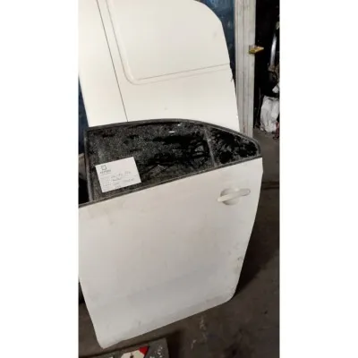 2014 model Seat Toledo sol arka  beyaz renk hatasız kapı 