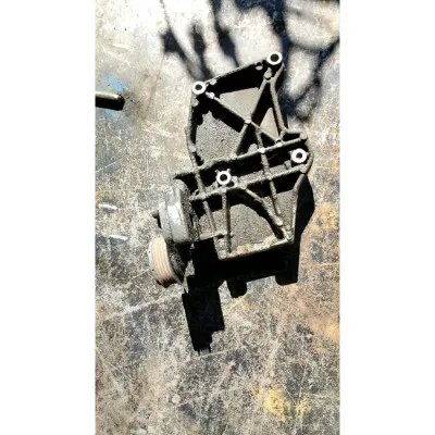 Audi A4 A6 ADR motor klima kompresör ayağı 053260885c