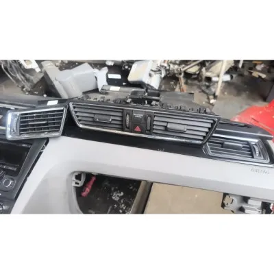 Seat Toledo sol kalorifer üflemesi 5ja819701d