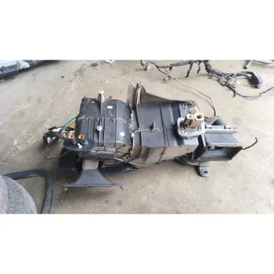 Volkswagen Polo hatchback 98 model klima kutusu çıkma orjinal