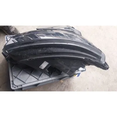 566.941.036.a Skoda kodiaq sağ taraf kristal led Xenon far çıkma orijinal