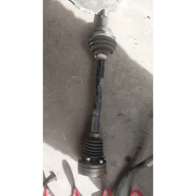 Volkswagen Polo classic 1.6 75hp alm 2001 sol aks mili manuel çıkma