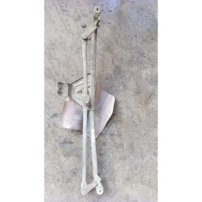 97-01 model Volkswagen Polo classıc ön silecek motoru ile mekanizması çıkma orjinal