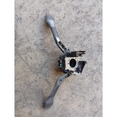 Volkswagen Transporter T4 2.5 TDI çıkma orijinal sinyal ve silecek kolu