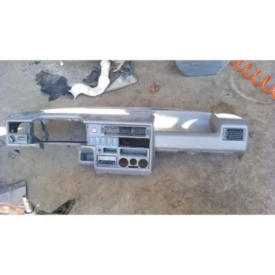 Volkswagen Transporter T4 çıkma orjinal komple ön göğüs