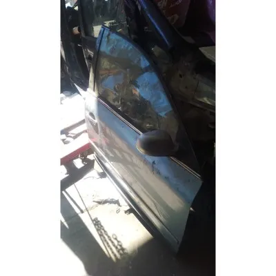 Volkswagen Passat B5.5 sağ ön kapı çıkma orjinal