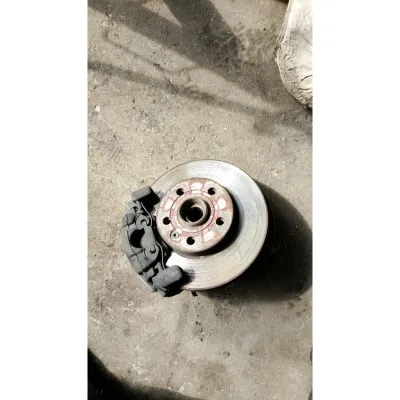 Volkswagen Transporter T4 2.5 sağ ön taşıyıcı