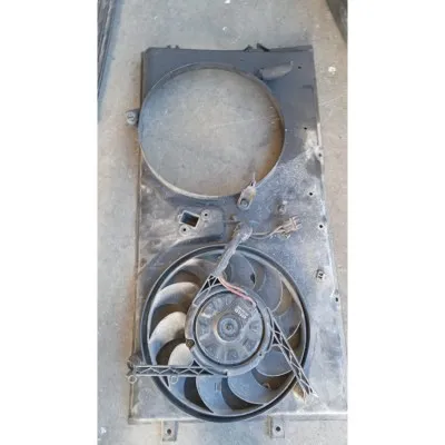 Volkswagen Transporter T4 2.5 çıkma orijinal fan davlumbazı