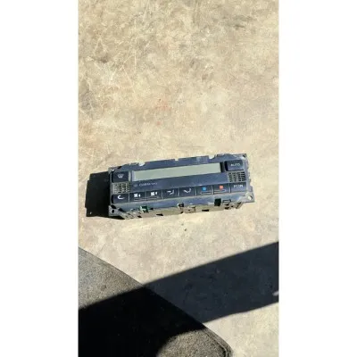 01-05 model volkswagen Passat B5.5 klimatronik çıkma orjinal