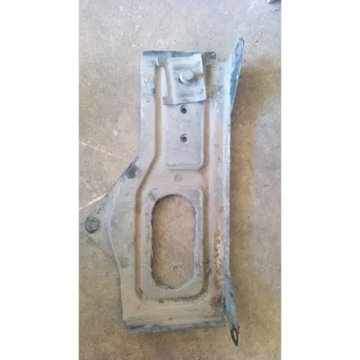 Volkswagen Passat B5.5 1.9 tdı çıkma orjinal akü alt demiri