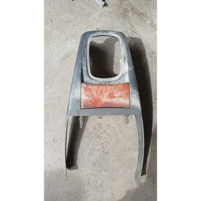 Volkswagen Passat B5 buçuk çıkma orijinal vites orta konsolu 3B0857961ad