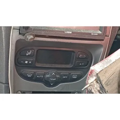 Peugeot 307 2002 model çıkma orijinal klima kontrol paneli