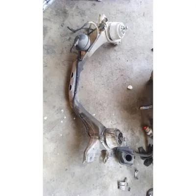 2011-2019 model Porsche Cayenne 3.0 tdı ön motor traversi çıkma orjinal 7L8199207A