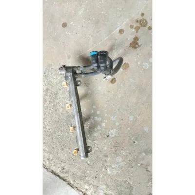  volkswagen Golf 4  bcb enjektör takımı ve enjektör kütüğü 036133319AL