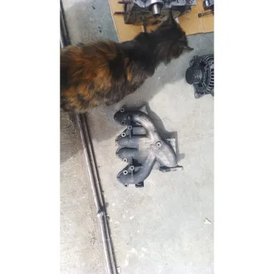 Volkswagen Transporter T5 1.9 tdı emme manifoldu çıkma orjinal 03G129713