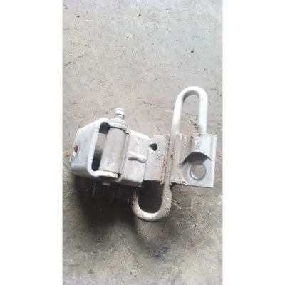 2004-2016 model Volkswagen Caddy sol sağ ön kapı alt menteşeleri çıkma orjinal