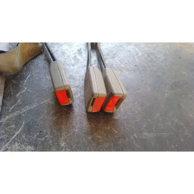 Volkswagen Polo hatchback sağ sol arka emniyet kemer karşılığı gri renk çıkma orjinal