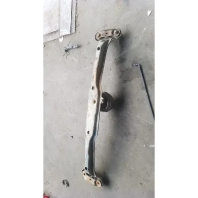 Volkswagen Golf 2 ön kaburga  Çıkma orjinal 