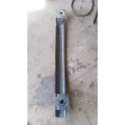 Skoda Fabia çıkma orjinal arka tampon demiri