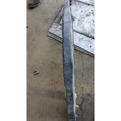 Passat b5 97/2000. Ön tampon demiri