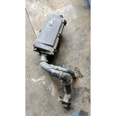 Polo hb  hava filtre kutusu çıkma  2000 model  ahw 1.4